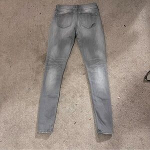 Express Woman’s Light Gray Skinny Jeans